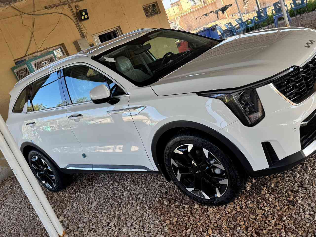 سورنتو موديل ٢٠٢٥ مكفوله كفاله عامه رقم قادسيه ويل ٢٠ ام الضمان ماشيه ٣٠ باسمي السعر ٣١٥ (***********)الاتصال  العنوان الديوانيه الحمزه الشرقي
