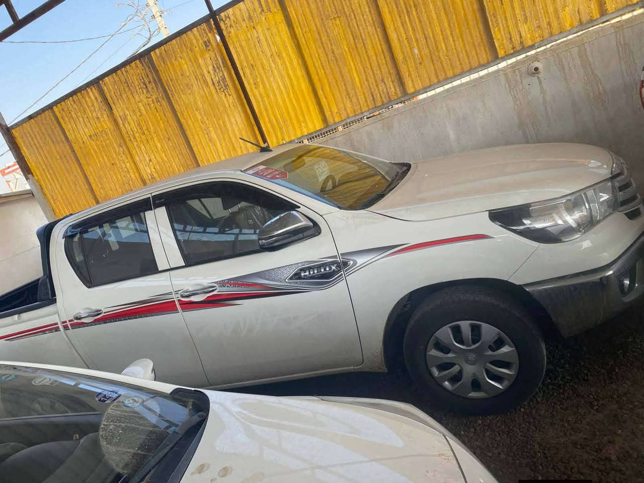 #الهايلوكس_زيروووووو
سلام عليكم
تيوته هايلوكس ناصي ساز للبيع

موديل 2025 زيرو صفر ماشيه 20الف

ام الضمان 

رقم سليمانيه انكليزي تريد تحويل تريد وكاله

مكفولة كفاله عامه

كير عادي ***********

مكاني صلاح الدين بلد يثرب
