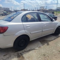 كيه ريو ٢٠١٠  سياره صبغ عام جانت تكسي ونصبغت خصوصي ضررها برأس الجاملغ ...