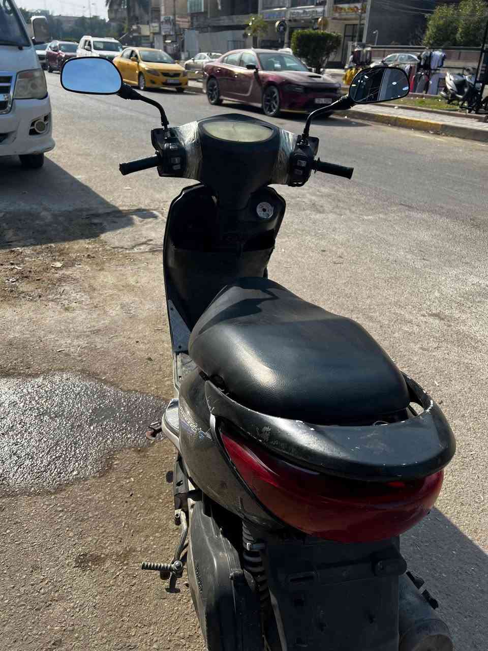 السلا عليكم عندي دراجه بريز ببغا دراجه خير من الله  الكهربايات كفاله بغداد مدينه الصدر السعر ٧٥٠ وبيه مجال للشراي ***********
