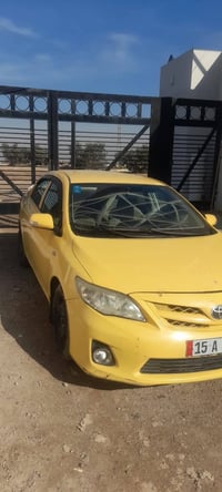 كورلا 2009 حادثها خشم الجاملغ الايسر بدون دواخل  كير محرك كفاله  تبريد...