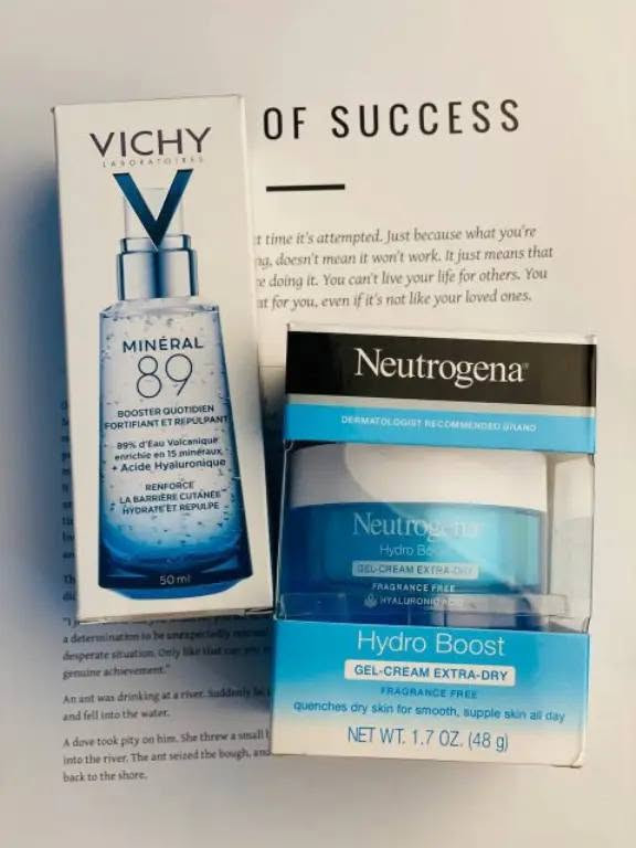 عرض اليوم بس لبشرة جافة 😭💧
سيت الترطيب الازرق الاصلي 
1. Vichy Mineral 89 
2. Neutrogena Extra Dry 

**ثنينهن سوا بـ 23,000 دينار فقط** 
بدل 40 الف يعني وفرتي 17 الف 🔥

+ توصيل بابل 4,000 
+ فحص بوجود المندوب قبل الدفع 

الكمية محدودة والعرض 24 ساعة بس 
اكتبي "اريد" بالخاص واحجز الچ 💙


**إذا كنت صاحب هذا الإعلان وتريد حذفه لأي سبب، رجاءا أرسل رسالة إلى الدعم الفني**