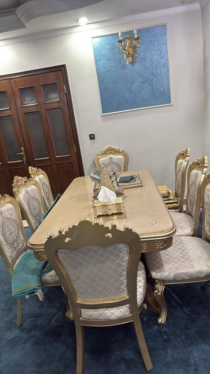 كلش نظيفات 8كراسي حي حطين ال6كراسي المنصور للتواصل ***********
