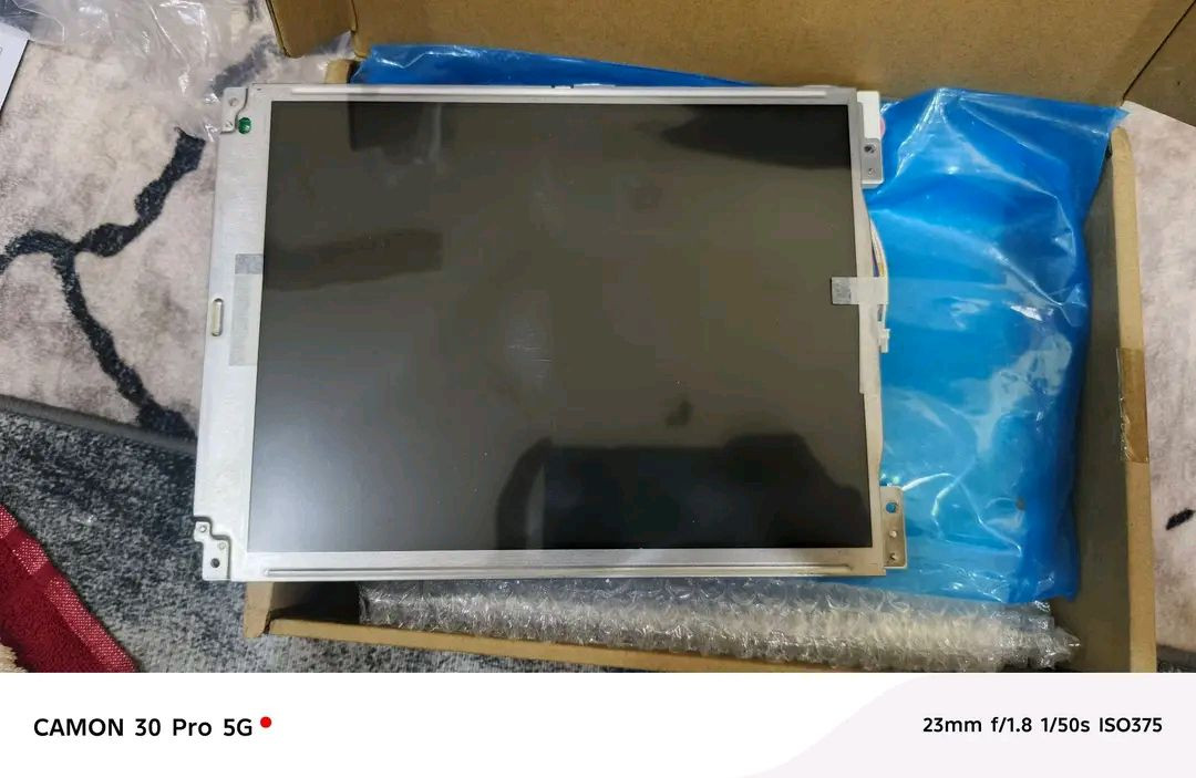 شاشه بهذا الشكل صناعة ياباني مكتوب ع ظهر
اعتقد مال لابتوب او شاشه عرض الله اعلم اليعرف بيها لا يقصر

والمهتم ينطي سعر بيها جديده مسلفنه وبكارتون اجتني


**إذا كنت صاحب هذا الإعلان وتريد حذفه لأي سبب، رجاءا أرسل رسالة إلى الدعم الفني**