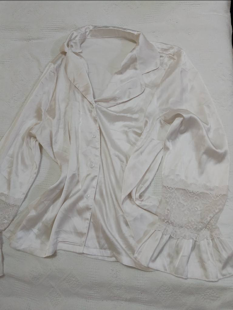 هلو بنات اي قطع ابالفين الحجز ع خاص اكو توصيل لجميع المحافظات جميع القياسات موجود


**إذا كنت صاحب هذا الإعلان وتريد حذفه لأي سبب، رجاءا أرسل رسالة إلى الدعم الفني**