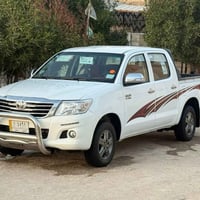 تويوتا هايلوكس  2014الساير كويتي شاصي19 اوتماتيك السياره جاهزه من كلشي...