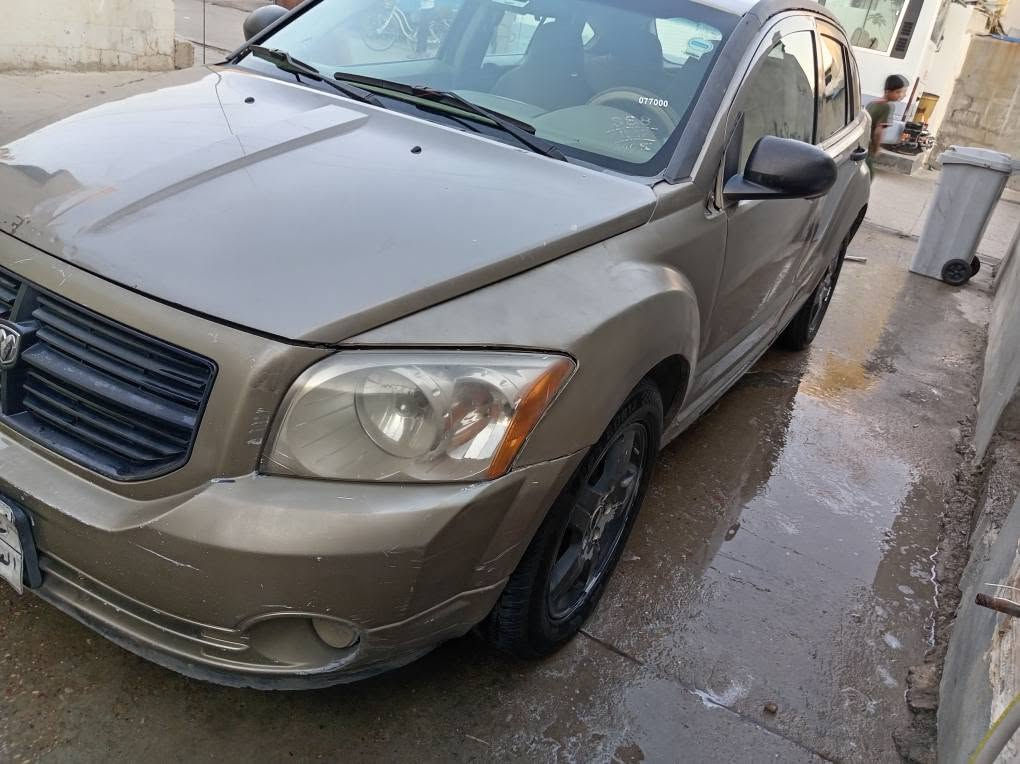 دوج كاليبر ٢٠٠٨ كيرومكينة كارةباياتي هةمو بةشةرت ٤بستونة سةنةوي كيراوة لةسةر بي انجازةيي وةسلةةكةشم لاية هيج كيشةي نية بةس بةشةرتي ئةوةليات كيشةي مةدةني و حوكمي دةفروشم
*********** أربيل, العراق
