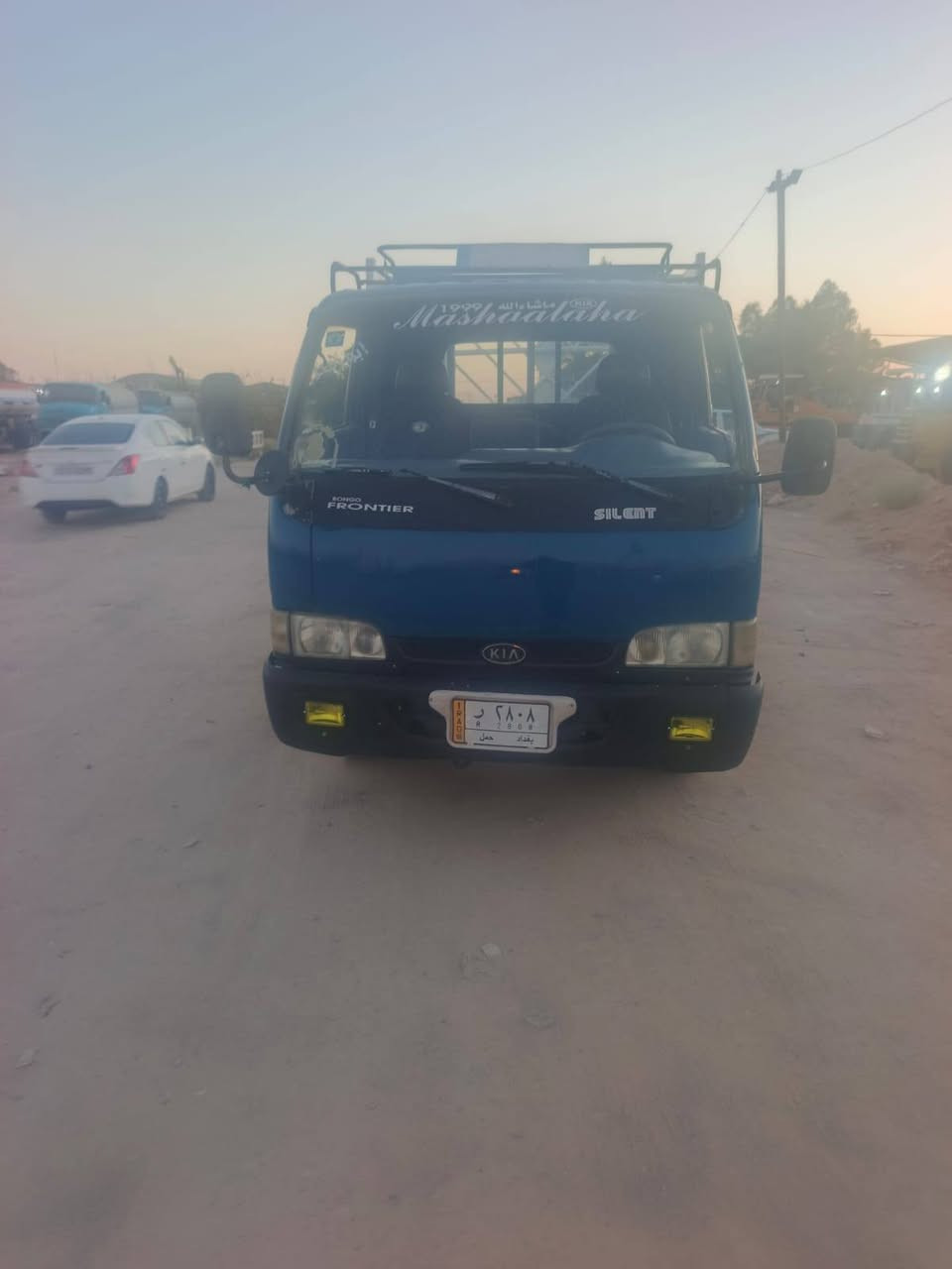 السلام عليكم كيا فوتيرا فحل موديل 1998 السنويه للشهر العاشر بسنة 26 السعر 75 وبيها مجال تانكي 120 ستد 27 تاير 14 مكاني نجف شارع المطار للاتصال *********** بيها اشعار بالشاصي مكينة كرنفال بم و نوزل سياره ترايها وين ما جان مكفولة بالتراي
