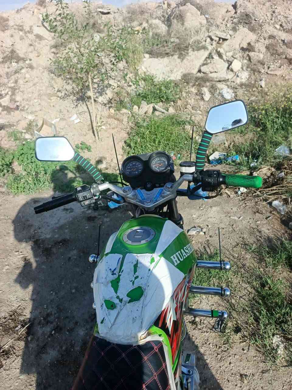 هيوشه. 22 دراجه خير من الله ومابيها كل نقص دشبول واكف بس يرادله واير فقط دراجه كلها شغاله ومابيها كل نقص وياها 3 اوراق. سعرها 775 وبيها مجال مكاني شارع 40
***********
