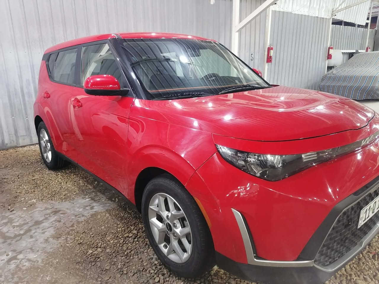 سلام عليكم صول للبيع
2023وارد امريكي حادثه بنيد وجاملغ الأيمن وبارد الجاملغ الأيسر قليل  ماشيه 40 الف 
باسمي مكاني النجف الاشرف
السعر 155وبيه مجال 
*********** اتصل وتدلل
