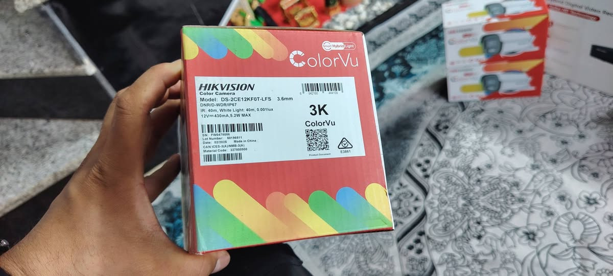 السلام عليكم
جهاز hikvision 8mp  4k
كاميرات 4 hikvision 5mp
فتحة العدسة 3.6
للاستفسار
*********** وتساب

