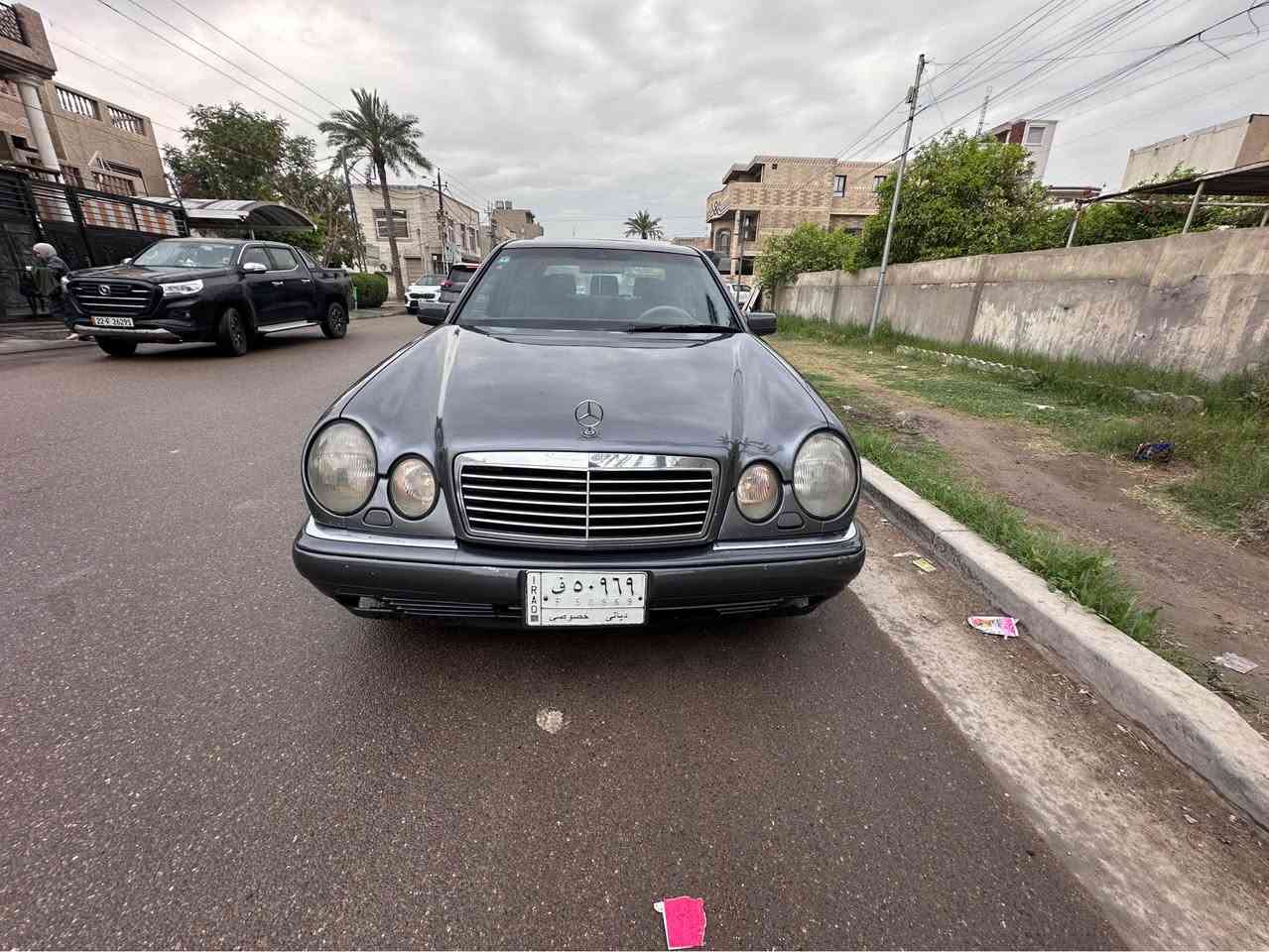 مارسيدس ام عيون موديل 1998 اصل فول مواصفات

حجم  320V  محرك 6 V بلادي كير عادي بلادي اصل 

سياره جاهزه ما بيها اي نقص مصروف عليها مال بيت 

محرك وكير جدد مكفولات ما بيها اي ملاحضات شرط

صدرين الخلفي والمامي جديد بدلته تخم تاير ويل جدد

كهربائيات من الطول لطول شغاله وما بيها واير واحد جطل

سياره كلش حلوه. عضمتها جديده ما بيها لا خياس ولا شي

غوضه مبدل جديده مال وارد يابان ما بيها ولا شك جديده

رقم ديالى مشروع وطني هزه جديده سنويه ٢٩ تحويل بغداد

السعر 68 ورقه وبي مجال للشراي العنوان بغداد حي الجامعه 
***********.   للستفسار اتصل بغداد, العراق
