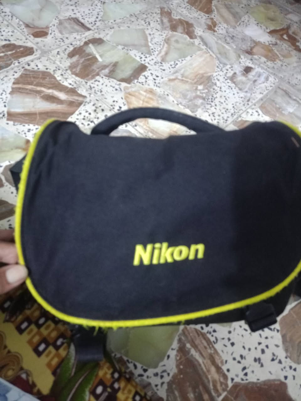 كامرا نيكون 3400 نظيفه مع جميع ملحقاته (250)الف


**إذا كنت صاحب هذا الإعلان وتريد حذفه لأي سبب، رجاءا أرسل رسالة إلى الدعم الفني**