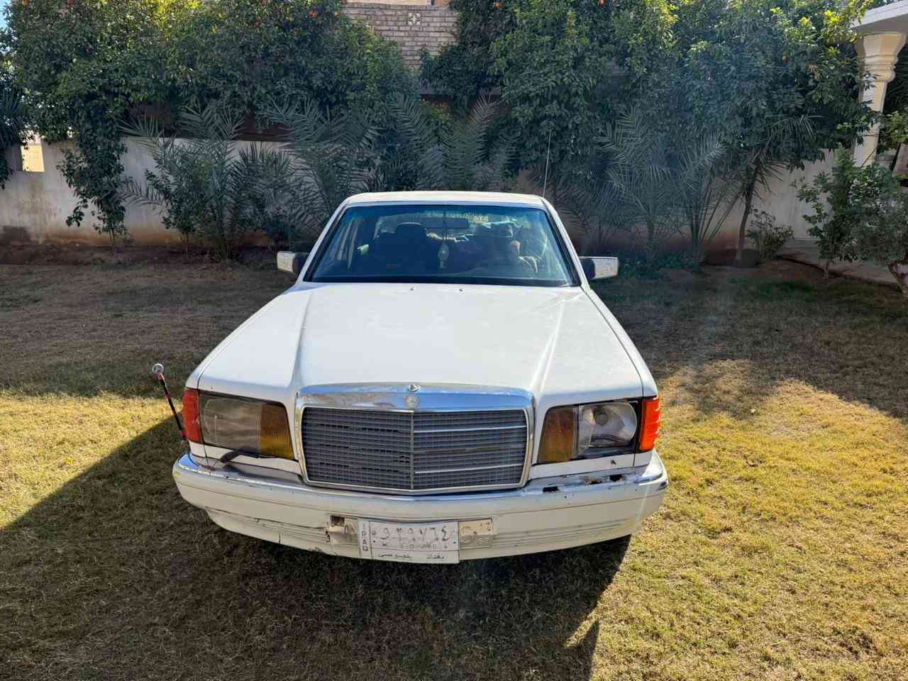 سلام عليكم سياره مارسدس رئسي للبيع موديل 86 بغداد بأسمي مكاني بعقوبه ديالى سعر 33 وبيها مجال هذا رقمي ***********
