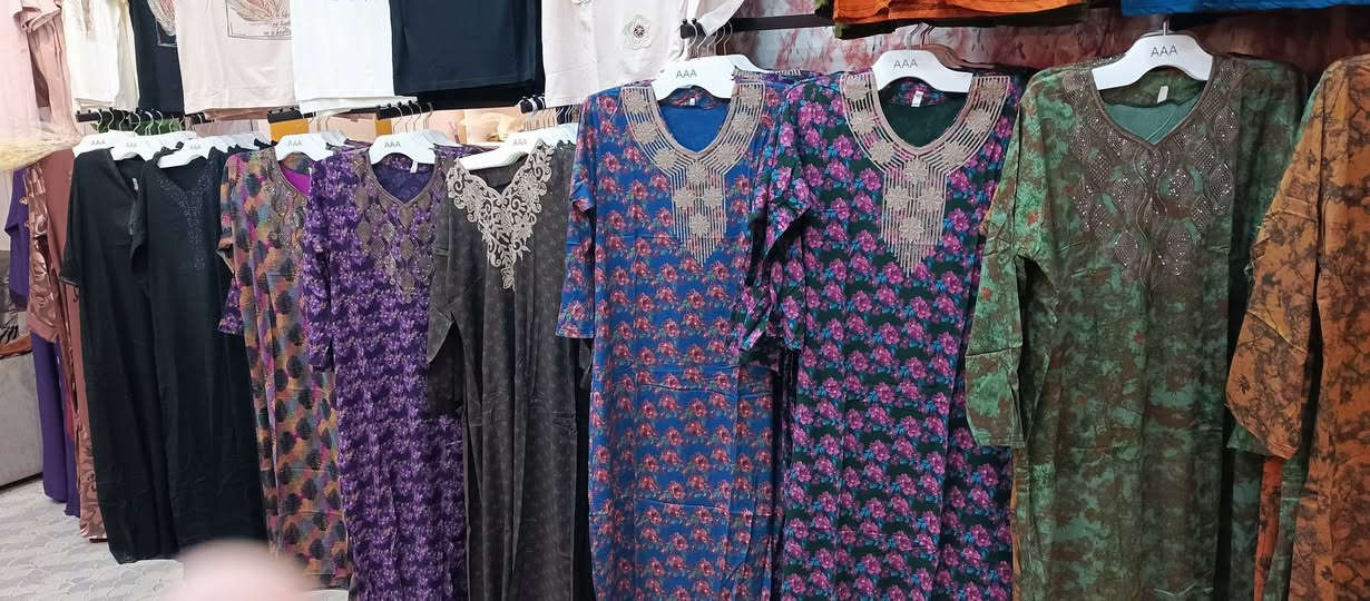 على بركة الله تم افتتاح ازياء بيلا للملابس النسائيه العنوان المسيب السوق الكبير نهاية شارع زين العابدين ومقابل يحيى التميمي .صفحه جديده نبدئها معكم .قوتك تبدأ من اختيارك
متواجدين لحد الساعه 12ليلا
لاستفسار 
مراسلة الصفحه او الاتصال على الرقم 
***********
