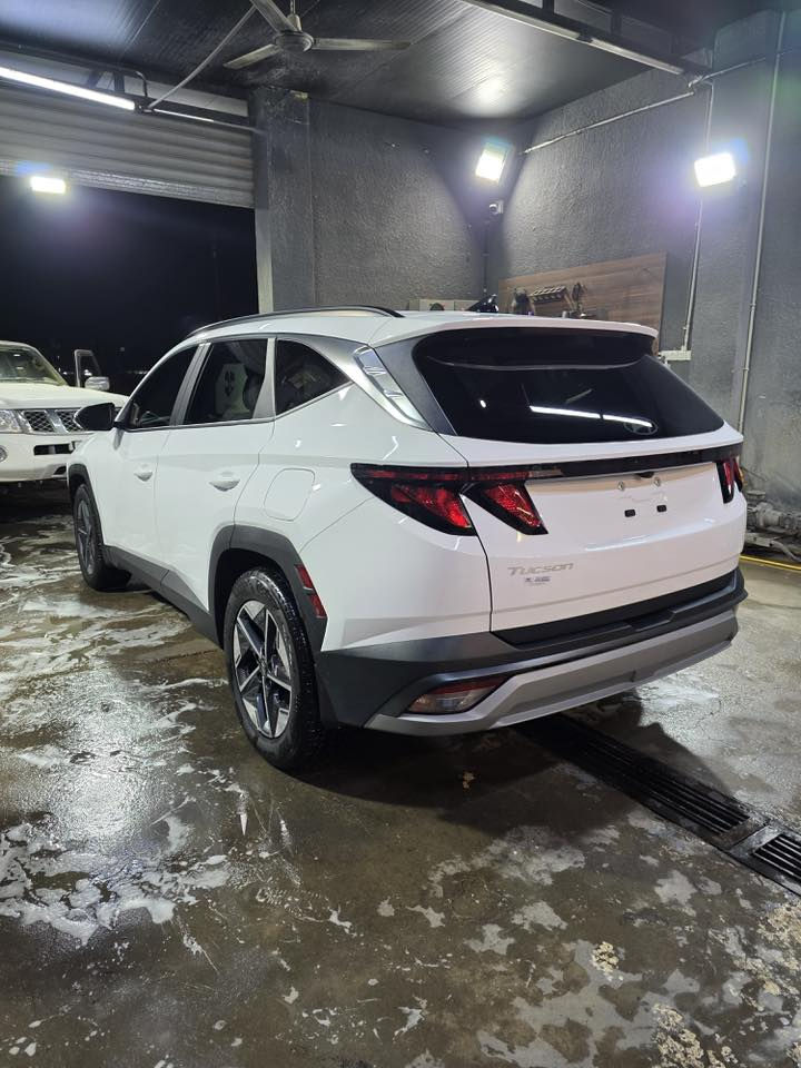 توسان ٢٠٢٥ وارد امريكي فئة sel زيرو ماشية ٣ الاف 
مكفولة كفالة عامة ماعدى الدعامية صورة الحادث مرفوقة بالمنشور 
مرقم شهداء ميسان 
السعر ٢١٥
***********
