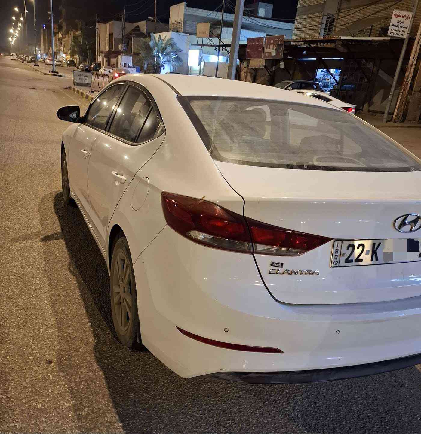 النترا 2018 خليجي  رقم اربيل الدولي السنويه باسمي
مكفولة من الصبغ والضربة فقط بارد قليل 
محرك 2000دوش 
تحكم استيرن جهتين 
شاشة اندرويد 
مانع انزلاق 
تبريد قطعتين 
حساس اصطفاف  خلفي 
حساس اطارات
اربعه دسك + 5 ويل كب
يوجد سونار للسيارة
مكان السيارة في النجف الاشرف 
السعر  13,200 وبيه مجال قليل  
للاتصال *********** النجف, العراق
