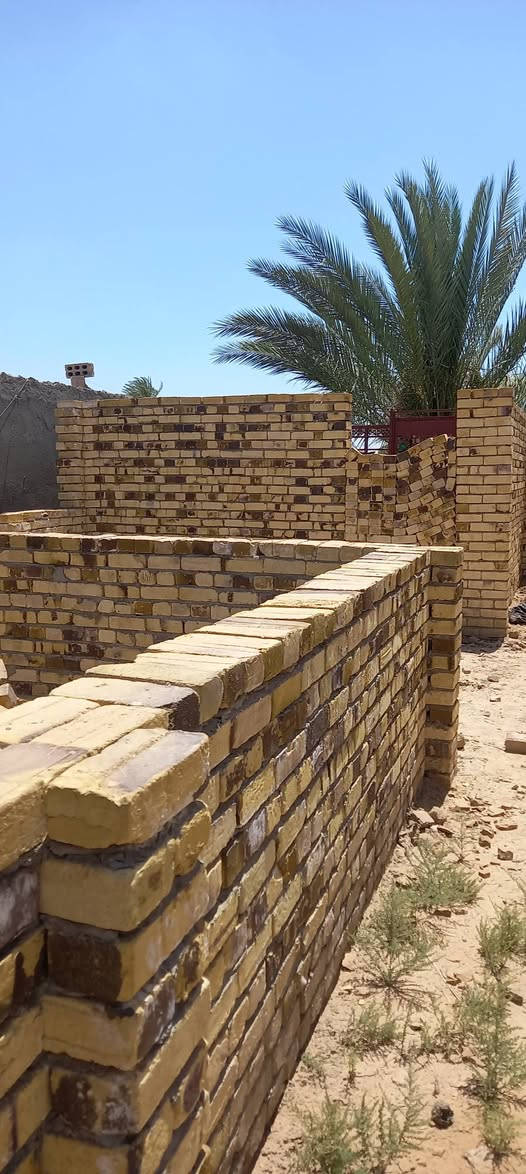 هيكل زرعي 25  البيع بناء طبوك قرب حسينه حي المعليمن ***********
