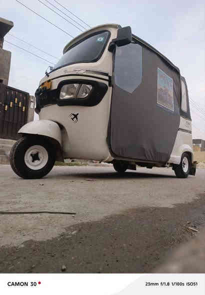 سلام عليكم تكتك 2021 للبيع محرك نضيف مكفوله كفاله عامه ارقام وسنويه نضيفه سعر 7250 وبيه مجال شي بسيط مكاني سكندريه ***********
