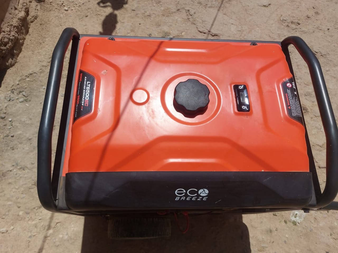السلام عليكم مولده ايكو سلف 5.5 kVA بانزين 
استعمال اسبوع صافي 20 امبير


**إذا كنت صاحب هذا الإعلان وتريد حذفه لأي سبب، رجاءا أرسل رسالة إلى الدعم الفني**
