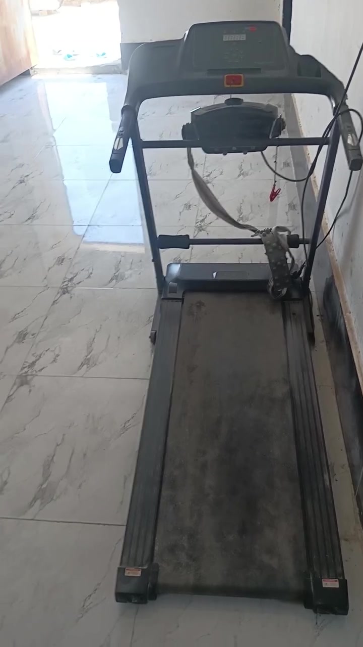 يالسلام عليكم جهاز مال ركض لبيع سرعته 120جهاز اصلي وليسى المقلد تجي تفحص وشغله وتقتنع بي وتاخذه بخدمت الشراي راح احط رقمي اليريده ينتصل***********
