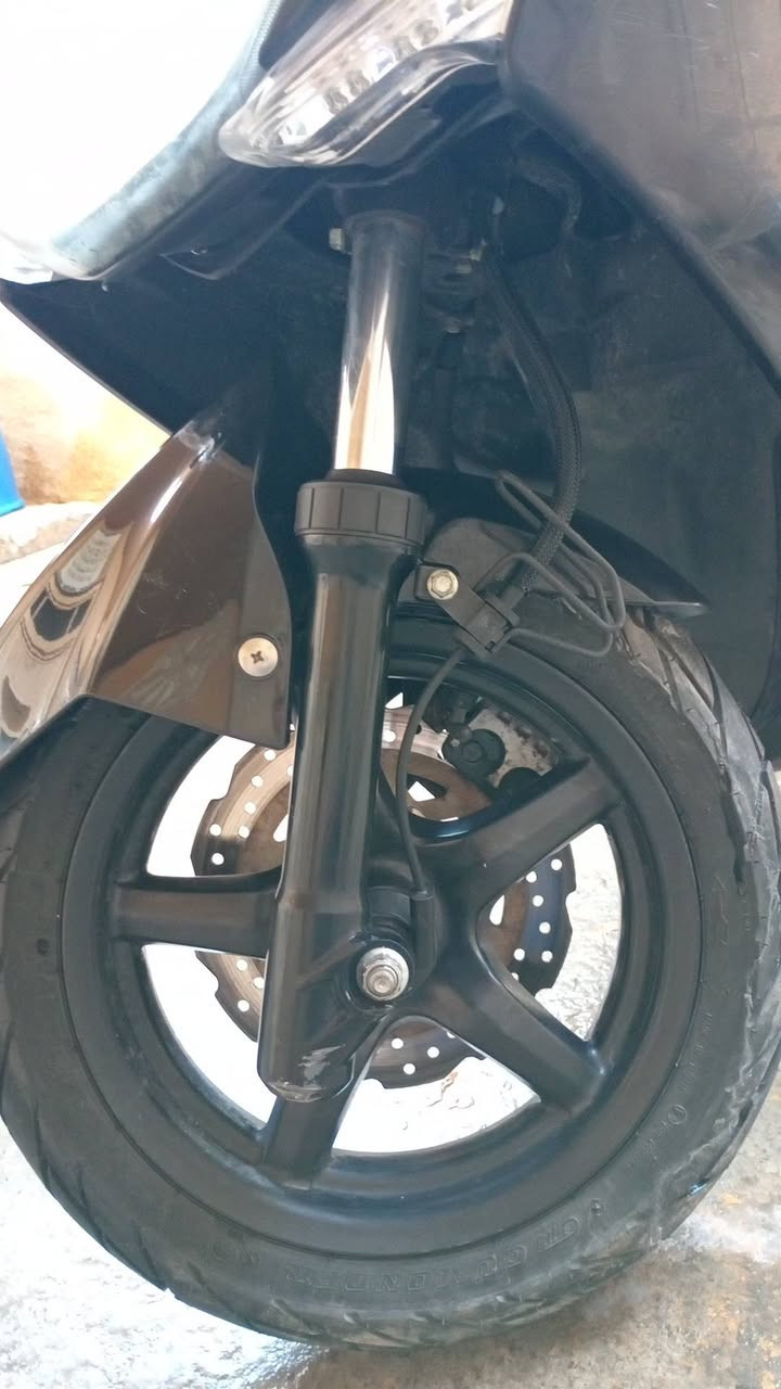 سكنس لد ياباني رمبه لوك كفاله عامه الشراي يراسلني خاص او يتصل عالرقم *********** السعر 13 ورقة
