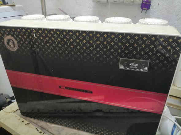 تنصيب وصيانة جميع منظومات تصفية المياه RO 
العنوان / كربلاء - طوريج 
الخدمة تشمل جميع مناطق كربلاء وبابل والنجف و الديوانية 
يوجد لدينا جميع انواع الفلاتر وباسعار مناسبة جدا 

ما هو جهاز تصفية المياه المنزلية RO المنظومة الصحية
 
✅ منظومة 
🚰تنقية
🚰تعقيم
 🚰تصفية
🚰 تحلية
🚰تخفيف الكلور
🚰 والكثير من المميزات
                               

✅ تتميز منظومة تحلية المياه RO  بإنها من انواع فلاتر المياه التي تعمل بنظام التناضح العكسي حيث يتم ازالة ونزع الاملاح الضارة المتواجده في الماء بواسطة الممبرين الموجود في جهاز فلتر المياه 

يحتوي على ستاند للتثبيت وايضا للتنصيب داخل السنك لتسهيل عملية تبديل الفلاتر 
***********
***********
