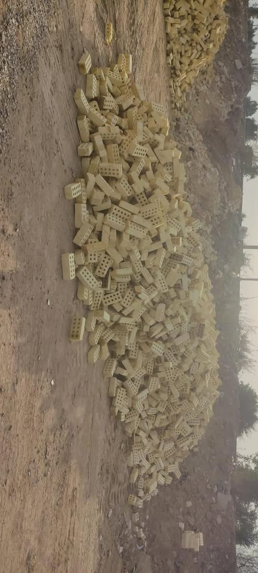 ***********
✅طابوق خالي من املاح 100٪ يمتاز بجوده عاليه 
✅يوجد 8000  معا زياده 400 
✅ يوجد 4000 وزياده 200
✅يوصلك خلال ٢٤ ساعه
✅ويانه مراح تتعب يوصلك لباب بيتك بأفضل جوده
✅طابوك مشروط من حيث العدد ونوعية
✅قالب عدل وقياس واحد
✅يتم رفض طابوكه ذا خلاف الشروط المذكورة
✅ للحجز اتصل على ***********
