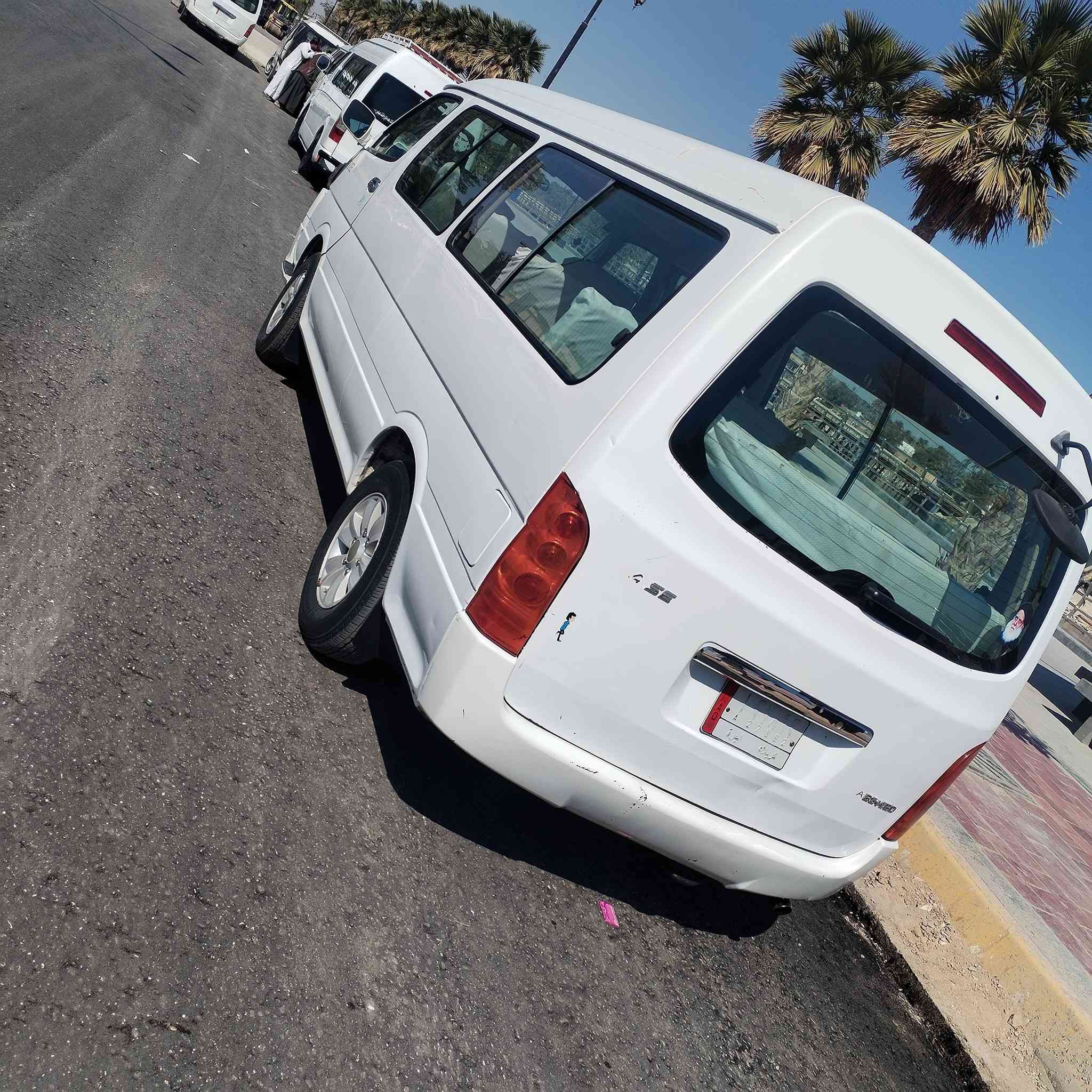 سلام عليكم جنبي 2014 حره جديده بيها طخه بل بجم قليله مامعمره الباقي كفاله جاهزه مكينه مشروطه الاستفسار ***********
