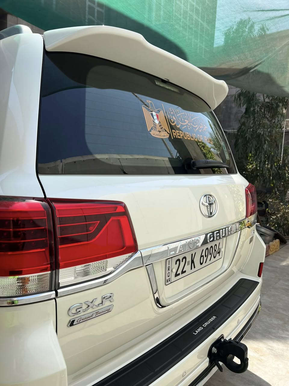 الوصف
السلام عليكم

لاندكروز 2020 V8 كراند تورنك

كفالة عامة ماشية 44 الف حقيقي شرط الفحص

مغلفة بالكامل ppf وحته الجامة الامامي مغلفة درع حماية

الصيانة وتبديل الدهن كلة يم شركة ساز

المواصفات والنضافة واضحة بالصور

السعر 630 ورقة وبيها مجال

مكان السيارة بالبصرة للاستفسار
***********
