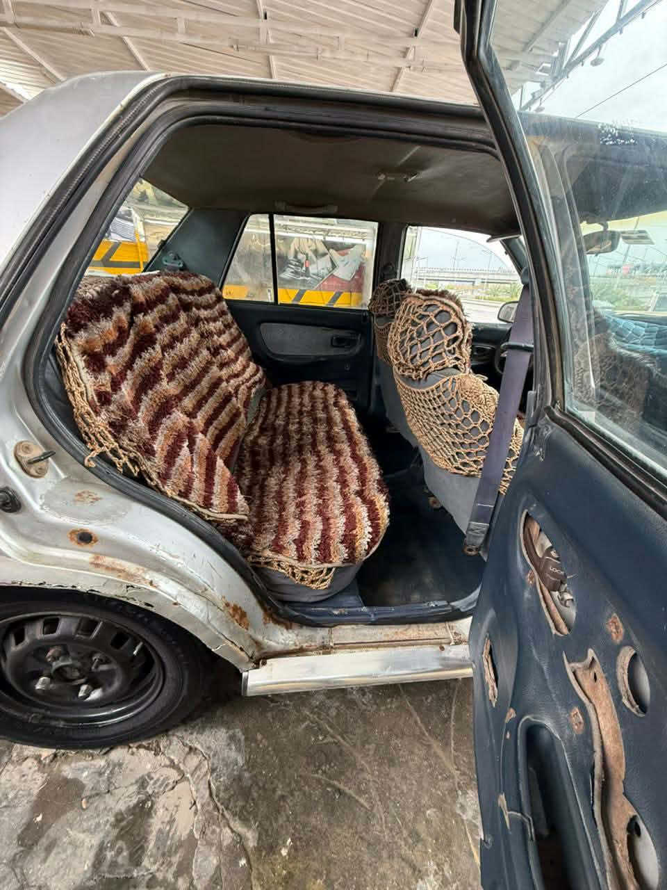 @إشارة@إشارةالسلام عليكم اكسله موديل 93 كير محرك حلوات سيار ترايه حلـِ😍ـۈۋۆؤۋ وناعمه بيه ملاحضات بصيطه 
سنويه عضم عاج تحويل ثاني يوم كير عادي لبيع او مراوس سعره 15وبيه مجال لشراي مكاني الانبار رمادي 
رقمي ***********
