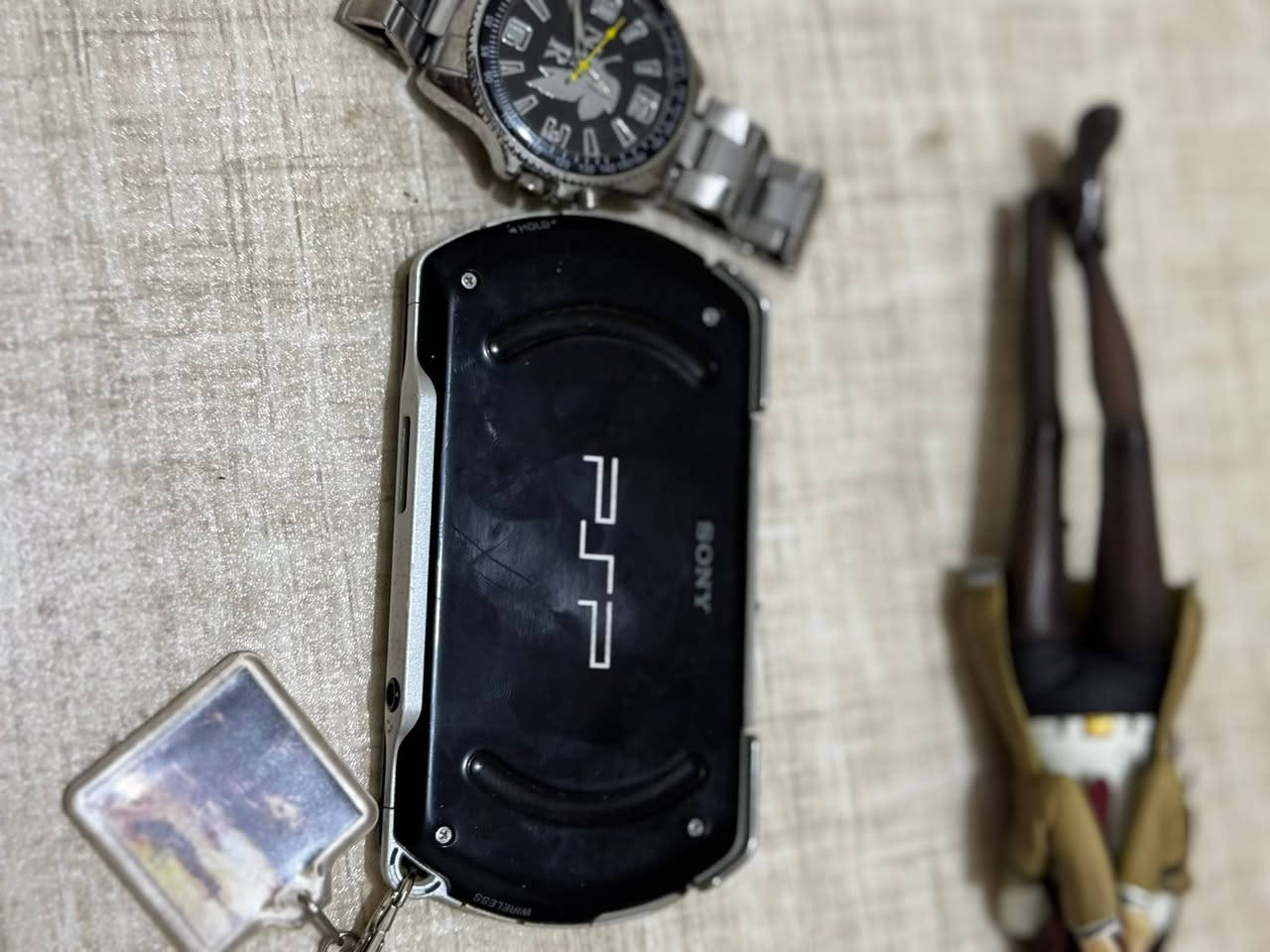 Psp go 2008 1004N
للبيع شغال ومهكر وكامل 
السعر١٥٠ ويوجد توصيل
موجود شاحنته الاصلية هم وكفر


**إذا كنت صاحب هذا الإعلان وتريد حذفه لأي سبب، رجاءا أرسل رسالة إلى الدعم الفني**