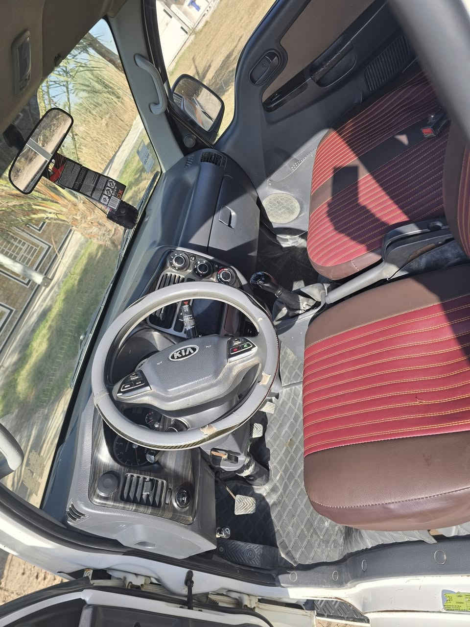 السلام عليكم كيا بنجو موديل 2019 سياره مقفوله كفاله عامه تبريد ثلج تخم تاير ماكينه خير من الله تحويل مباشر مكان الحمزه الغربي قرب معمل الشكر على طريقه السريع سياره بيها سونارها السعر 120 وبيها مجال الهاتف ***********-, - بي واتساب
