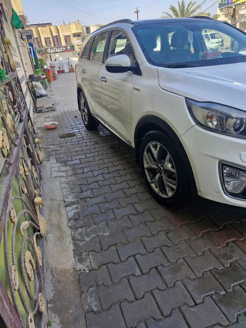 ‭0770 326 3812‬للبيع سورنتو2017 6سلندر 7راكب بيها قطعه صبغ بسيطه مكانه بغداد
