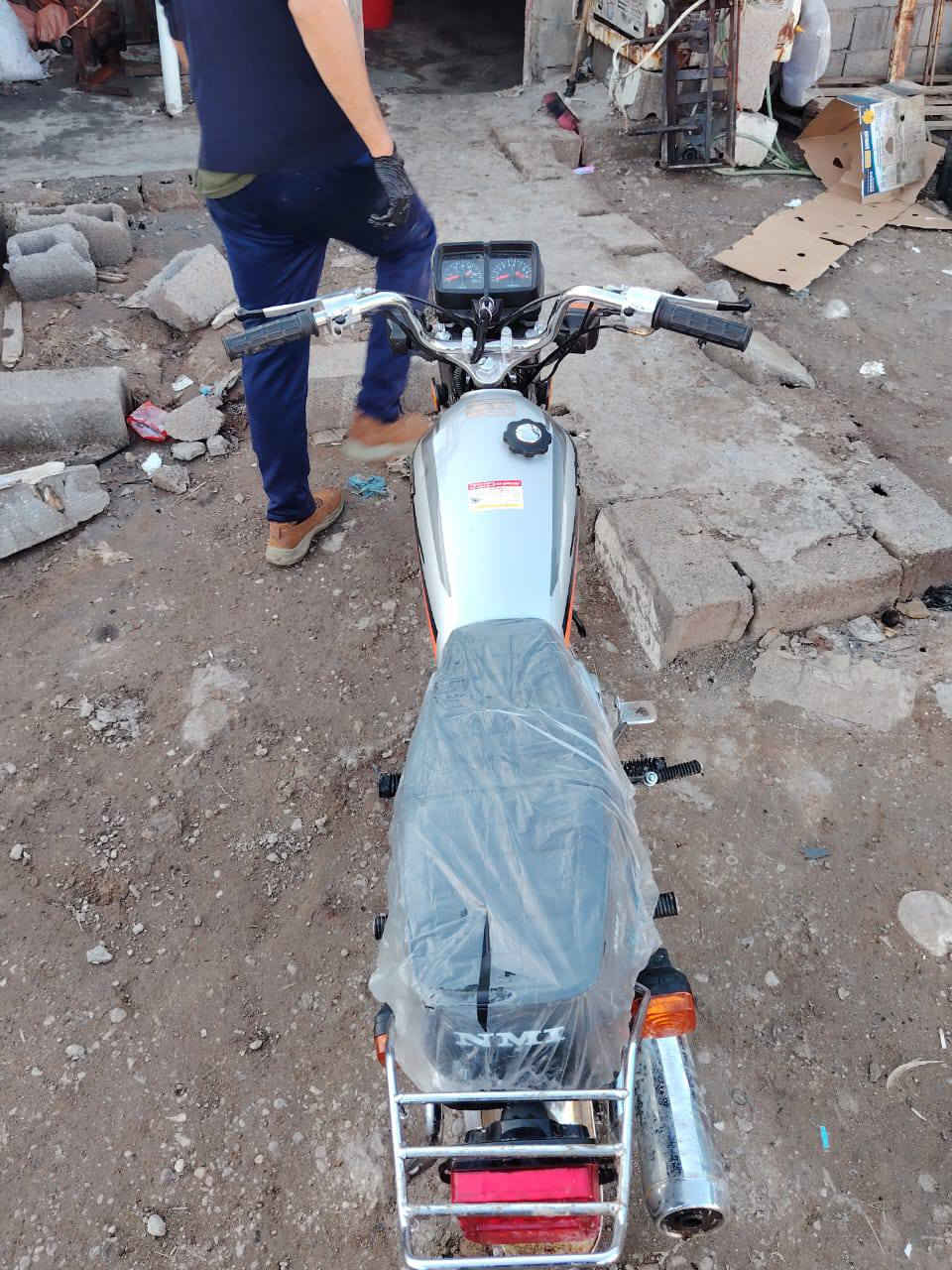 دراجه أيراني للبيع سعر 550 وبيها مجال للشراي ***********
