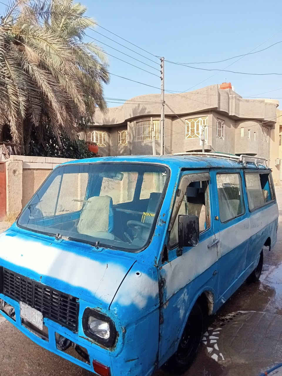سلام عليكم رف للبيع جاهزه مكينه وكير جدد  وكهربائيات وتخم تاير جديد سعر اربع ملاين مكان ناصريه  ***********
