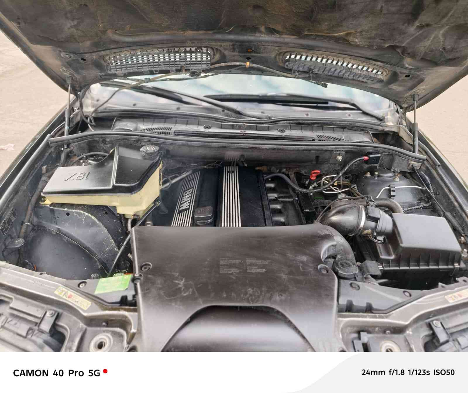 السلام عليكم
بي ام X5 موديل 2005 فول رقم اربيل باسمنه تحويل او وكاله فول مواصفات 
مكينه 6دبل فانوص المرغوب 530
كير مكينه مكفولات سياره مكفوله بدون صبغ موجود سونار داخل المنشور..
السعر/94$ومجال بسيط بيع او مراوس
العنوان/بغداد _الاعلام قرب تقاطع درويش
*********** واتساب
