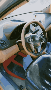 سلام عليكم اكسنت موديل 2014 السياره جاهزه من كلشي السعر 750 رقم الهاتف ***********
