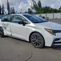 كورولا SE • ٢٠٢٤ • مزاد ١٦/٢