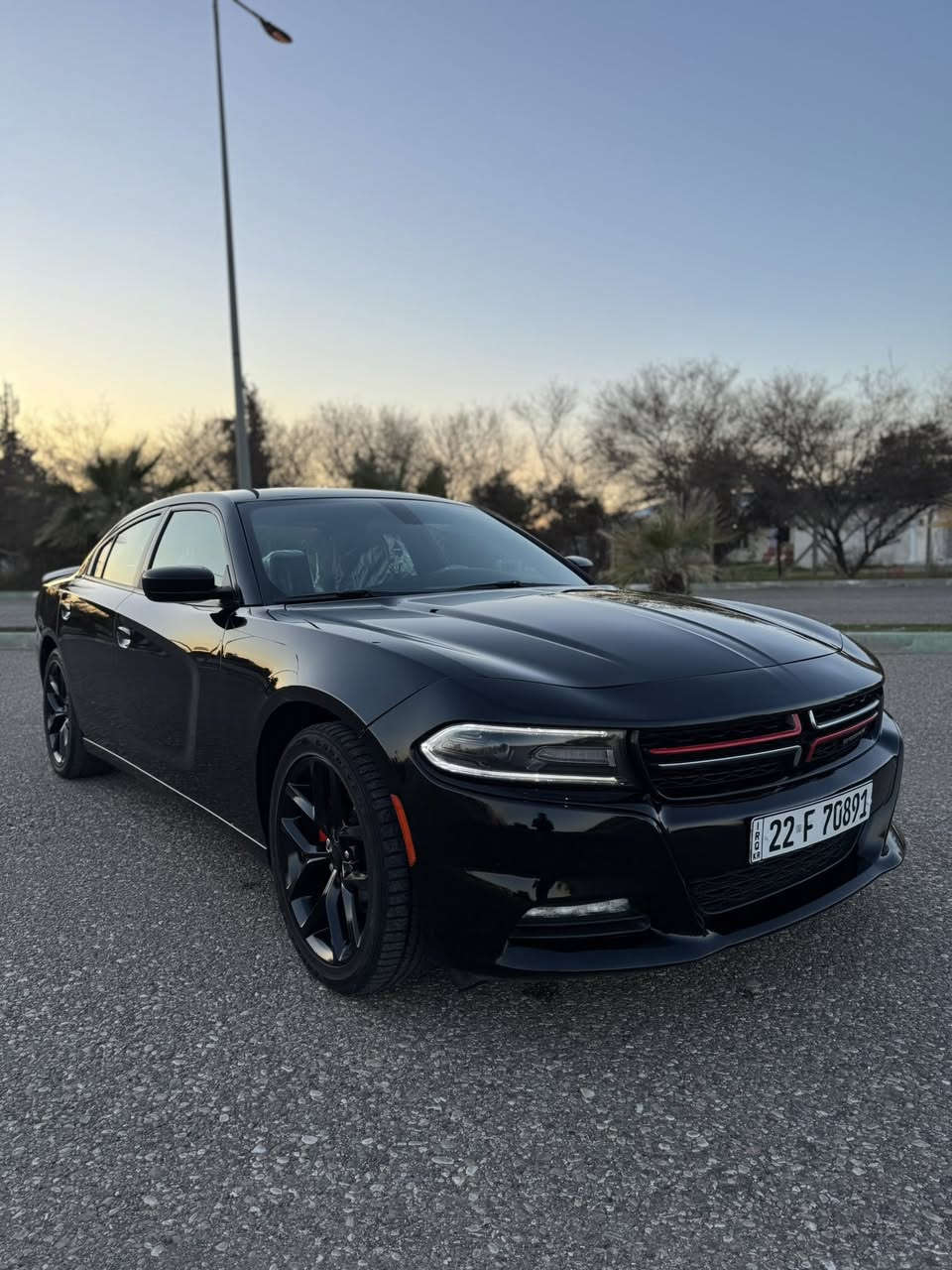 جارجر SXT موديل 2020
لون اسواد ملكي سياره جديده 
مواصفات تشغيل ع بعد
رادارات جانبية
كامره دواره
حساسات خلفية
شفتات استرين
كشنات حضن+كهرباء تدفئه
نظام صوت Alpine
تخم تايرات جديد
محرك كير  شرط مامفتوح
صدر امامي وخلفي جديد
حادث فقط دعاميه بدون دواخل بدون ايرباك شرط
رقم سنويه هزه كولها جديد اربيل
سعرها 228بيها مجال بسيط
مكان كركوك  ***********
