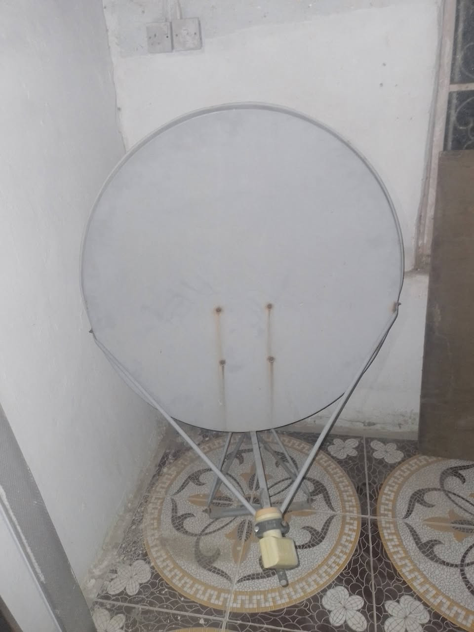 ماطور مبرده نحاس جديد سرعتين
صحن نضيف حجم كبير  مع اولمبي 

قيم واخذ   بغداد مدينة الصدر


**إذا كنت صاحب هذا الإعلان وتريد حذفه لأي سبب، رجاءا أرسل رسالة إلى الدعم الفني**