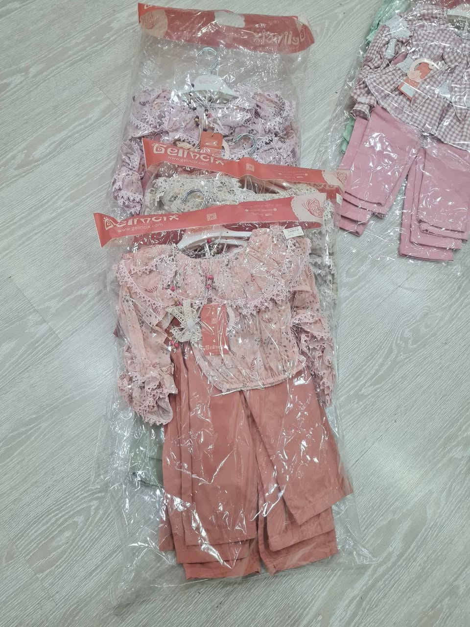 500قطعة 
سعر 💥🔥


**إذا كنت صاحب هذا الإعلان وتريد حذفه لأي سبب، رجاءا أرسل رسالة إلى الدعم الفني**