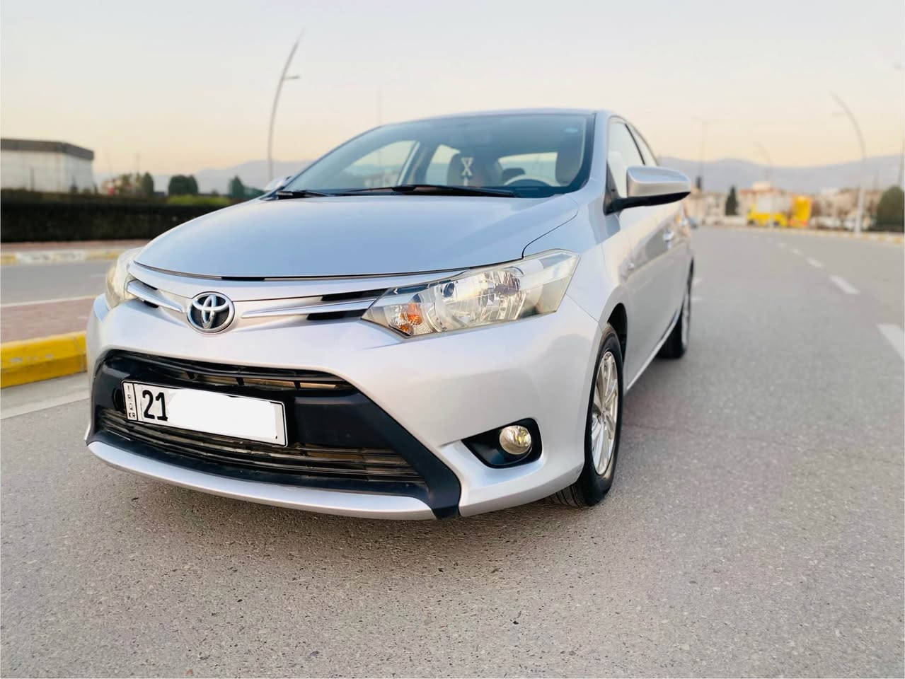 ‎تیۆتایارس مۆديل 2015سلڤەر گیڕئۆتۆماتیک ناوزەرد مەکینە گەورەی 1.5چوارجام کارەباوئۆکس ویوئیس بی وئیکۆ ودەبل ئیرباگ فول مواسفات  پینچ کەل وبلاجکتۆروسەیارەکە زۆر پاکە بی بۆیاخ بی کارت وساردی ناشرین تنها ٢..٣ جیگا زۆر بچوک ساردی هەیەبی ناوگرتن دواو پیشی کەپسە 195 هەزاری حەقیقی رۆشتوە سپیری شەریکەی دانەگیراوە یەک برغوی نەکراوەتەوە تەبرید ساردوگەرم بەشەرت ئیشدەکات کامل سیرڤسی 4مانگە بۆکراوە هایدرۆلیکی گیری تازە گۆراوە رۆنی گۆراوە 4تایەو ویل کەپی لۆکی لەژیرایە رەقەمی تازەیەوسەنەوی تاکۆتای 2027تازەیە سەیارەکە زۆرپاکە نمونەیە مالی دۆستەسعری114معامەلەیەکی برایانە ***********//*********** السليمانية, العراق
