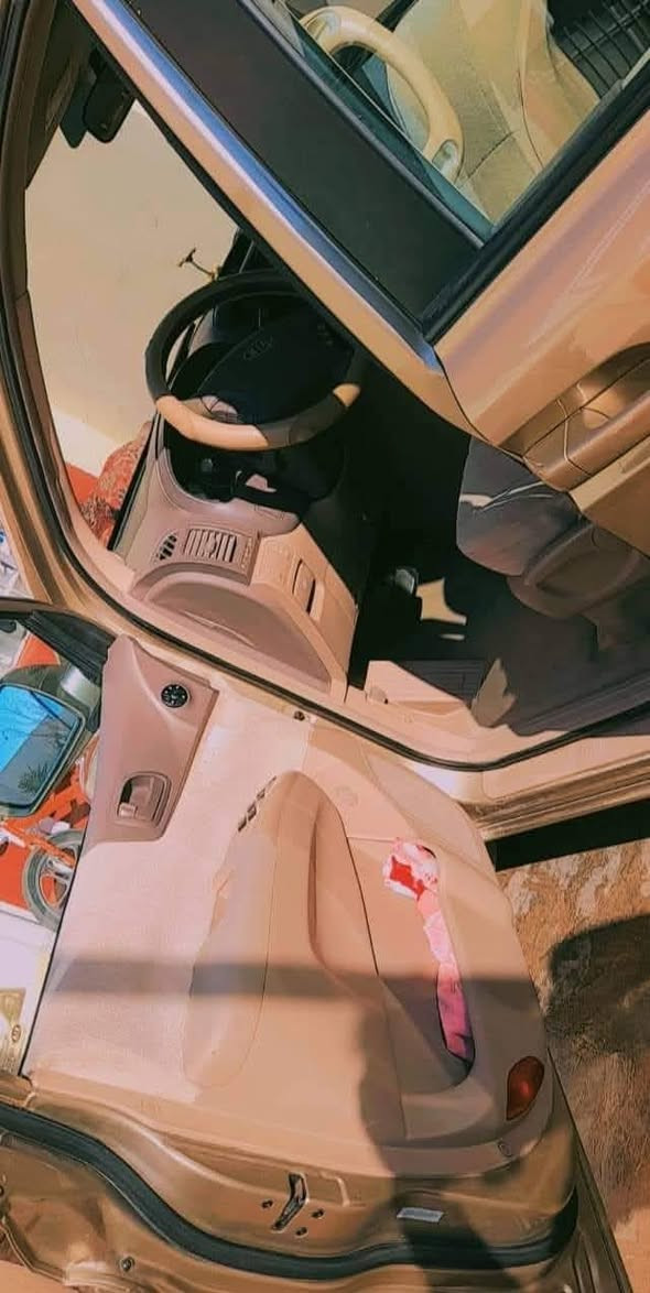 السلام عليكم سيدونا موديل 2007
رقم بغداد بأسمي محرك 3800 السياره نضيفه ممشتغله خط مال بيت ضرر السياره التكمه الخلفيه مال الصندوك والجاملع الامامي معدل عل بارد مثل ما موضح بالصورة مصبوغه حزام جماليه كهربائيات كلها شغاله تبريد 3قطع صدرها جديد للبيع او مراوس حسب القناعه سعر السياره 120وبيها بسيط للاستفسار الاتصال على الرقم التالي ***********
