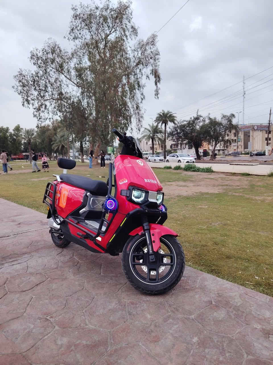 للبيع.. للبيع
دراجة ريان وحش الكون زيرو للبيع
مدرع من كل الاتجاهات 
6 باتري 
ملف 2000
تمشيك 90 كيلو بالشحنه
سرعته 80 حقيقي
نطام شحن تلقائي
نظام p
نظام R
نظام abs
نطام حماية
نظام بصمه
قاطع دورة
تربط على موبايل
تحتوي على شاحنه موبايل
الدراجه كامله شخط مابيه
العنوان بغداد شارع فلسطين
الشراي يتصل ***********
