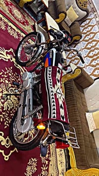 دراجه نامه  للبيع اصولي أوراق موجوده دراجه نضيفه سعر٥٠٠ وبيهة مجال ‭٠٧...