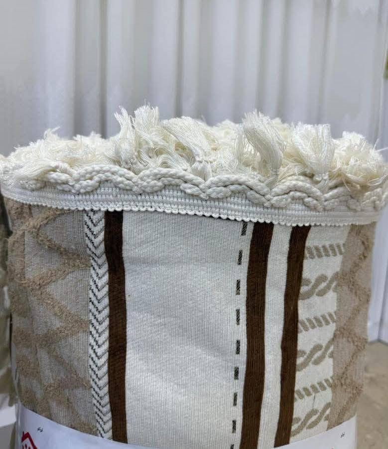 جديدنا :- 
 مفرش-# تخم  بوهيمي اصلي درجة اولى
الثقيل خامه درجه اولى جوكر على تخم القنفات وعلى الديوان يرهم مانع تزحلق حبيبتت الضهر
جدآ راقي (موديل تركي )متوفر الاوان
(  طبق الاصل)
ترهم تخم قنفات او ديوان الأمتار 
..........الملحقات ........
سعر متر 5 الف،،،،، 
يوجد توصيل 
بغداد و كافه المحافظات
للحجز والاستفسار يرجى المراسله على الخاص
 او ع واتساب *********** 
العنوان ديالى جلولاء قرب سوق الجمعة
