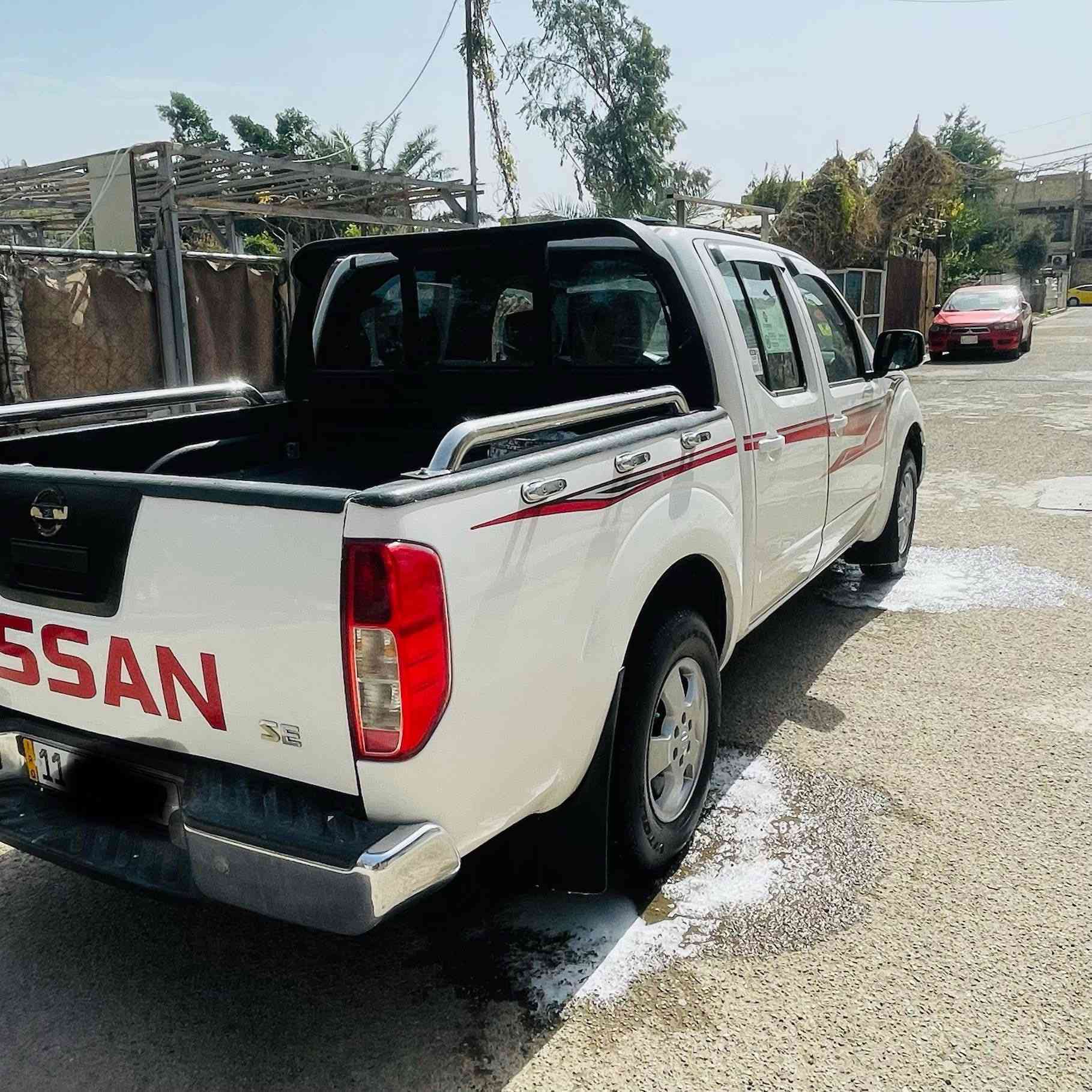 السلام عليكم بيكم نيفاره موديل 2014 السياره مكفوله من الضربه و الصبغ و التبديل السياره على وضع الشركه كله بلاد رقم بغداد الدولي بسمي تحويل ثاني يوم السياره مال جناي امانت الله السياره ماشيه 95 الف فقط السياره تخم تاير جديد صدر امامي خلفي السياره جديده و بل عافيه على التكون من نصيبه مكان السياره بغداد رقم الهاتف *********** ملاحضه مكلف بل نشر خابر وبيك خير ودلل واسف على الطاله السعر نتصال و دلل
