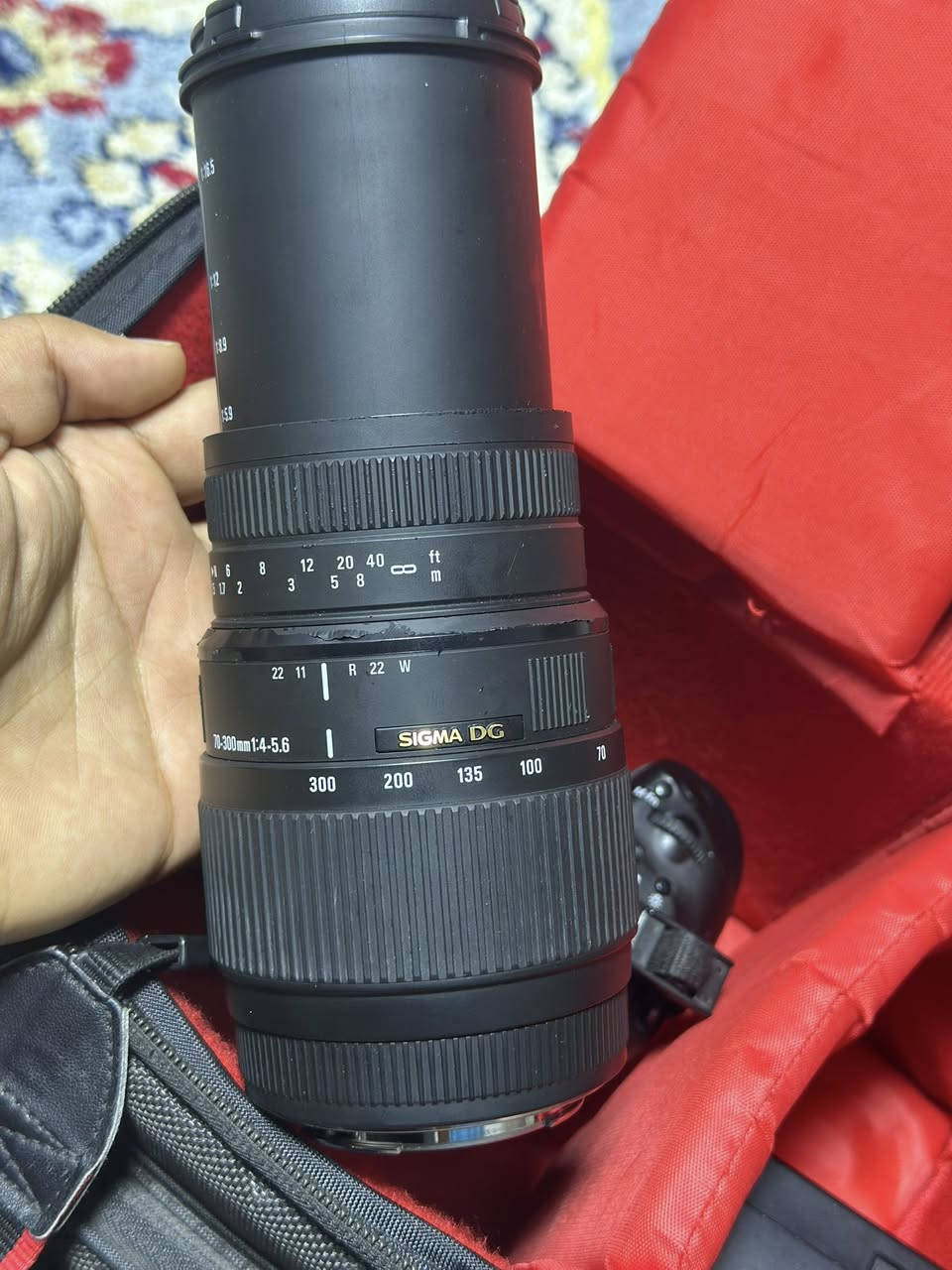 كامرة كانون 5D Mark3 مع عدسة 70_300 مع كامل ملحقاتها رام 64وتحويلة وفلتر وحقيبة وشاحنة السعر مليون للأستفسار التواصل عبر الرقم التالي ‭***********
