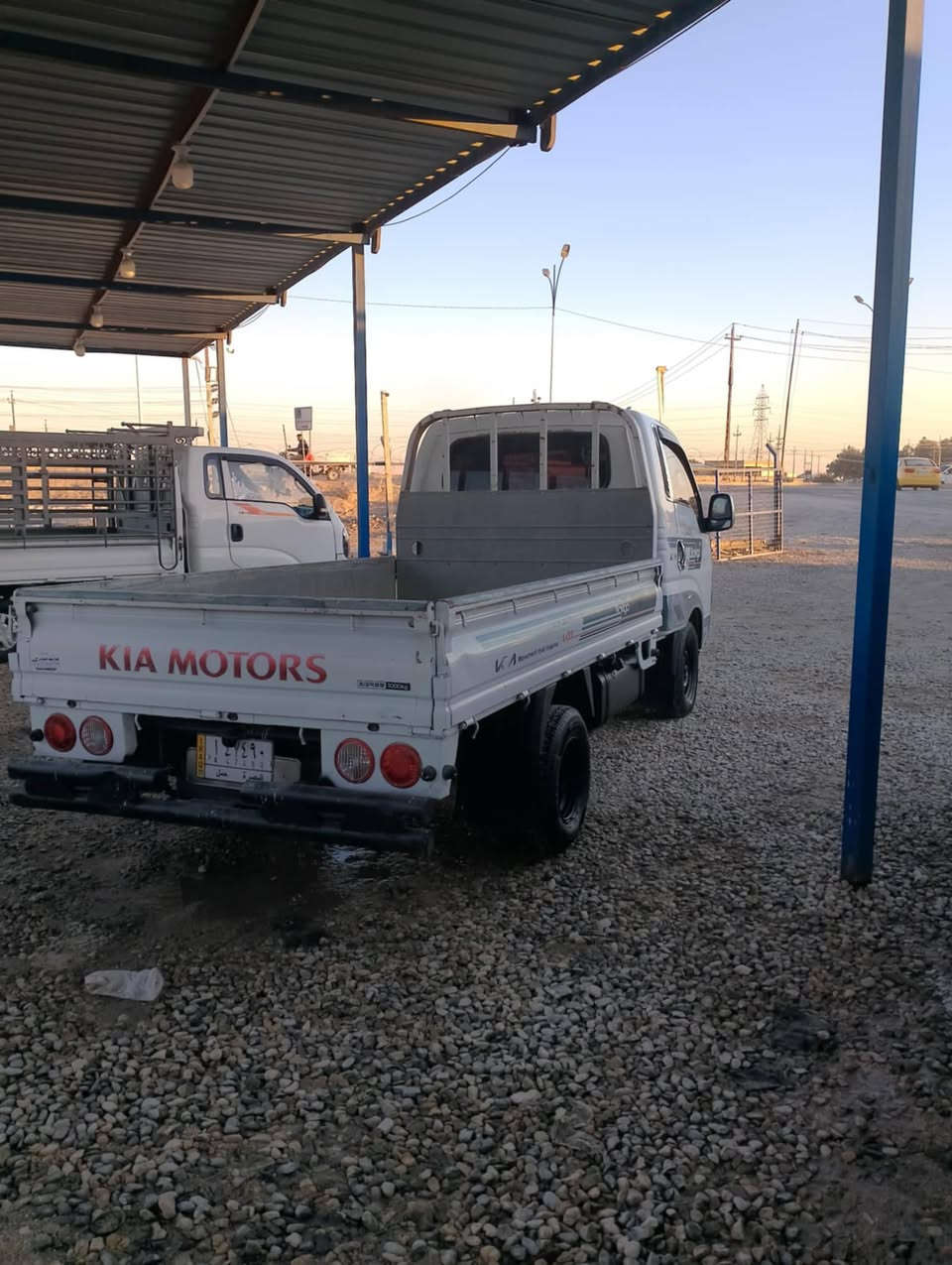 سلام عليكم كيه نثيه موديل 2012 مكانه ناصريه مركز بيع او مراوس بكيه حسب الاتفاق  سياره كفاله عامه  مكينه و گير و حداديه وشاصي و رقم شاصي تحويل ثاني يوم 
سياره جاهز اي نقص مابيه  السعر وتفاصيل عله رقم ***********
